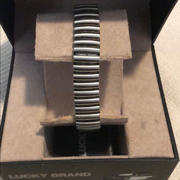 Lucky Brand watch - Picture 3 of 3